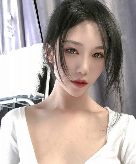 免费一级特黄真人真事_2019国语AV首页