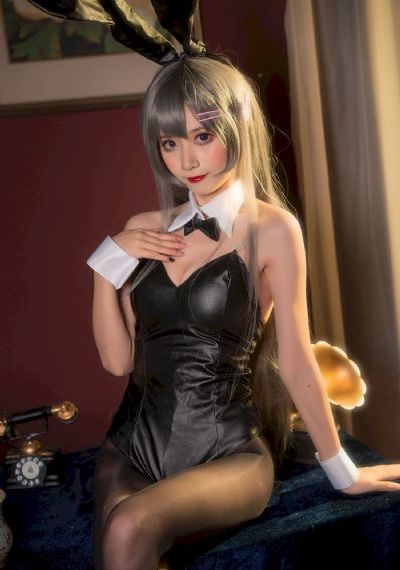 有一婷婷色_HD免费观看视频