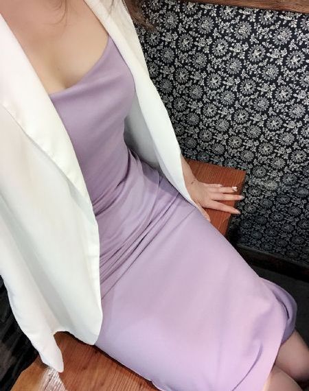 美女被视频网站在线看九色_4K手机在线看