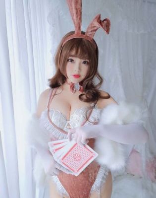 丰满人妻熟妇乱又伦精品看_720高清免费观看
