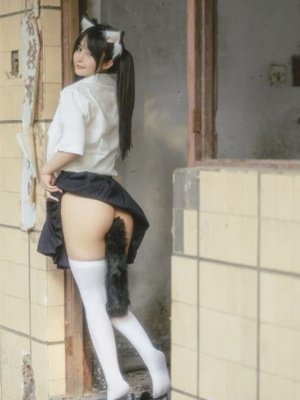 国产成人综合亚洲一区_DVD免费高清观看