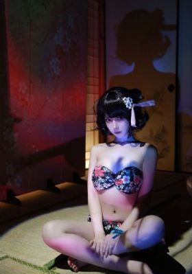亚洲日本欧美中文幕_720免费全集观看